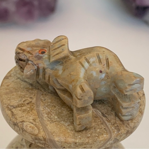 Steatite ELEPHANT Soapstone Figurine MINI Carved Crystal Animal Stone Pet 1.5” - Picture 11 of 13